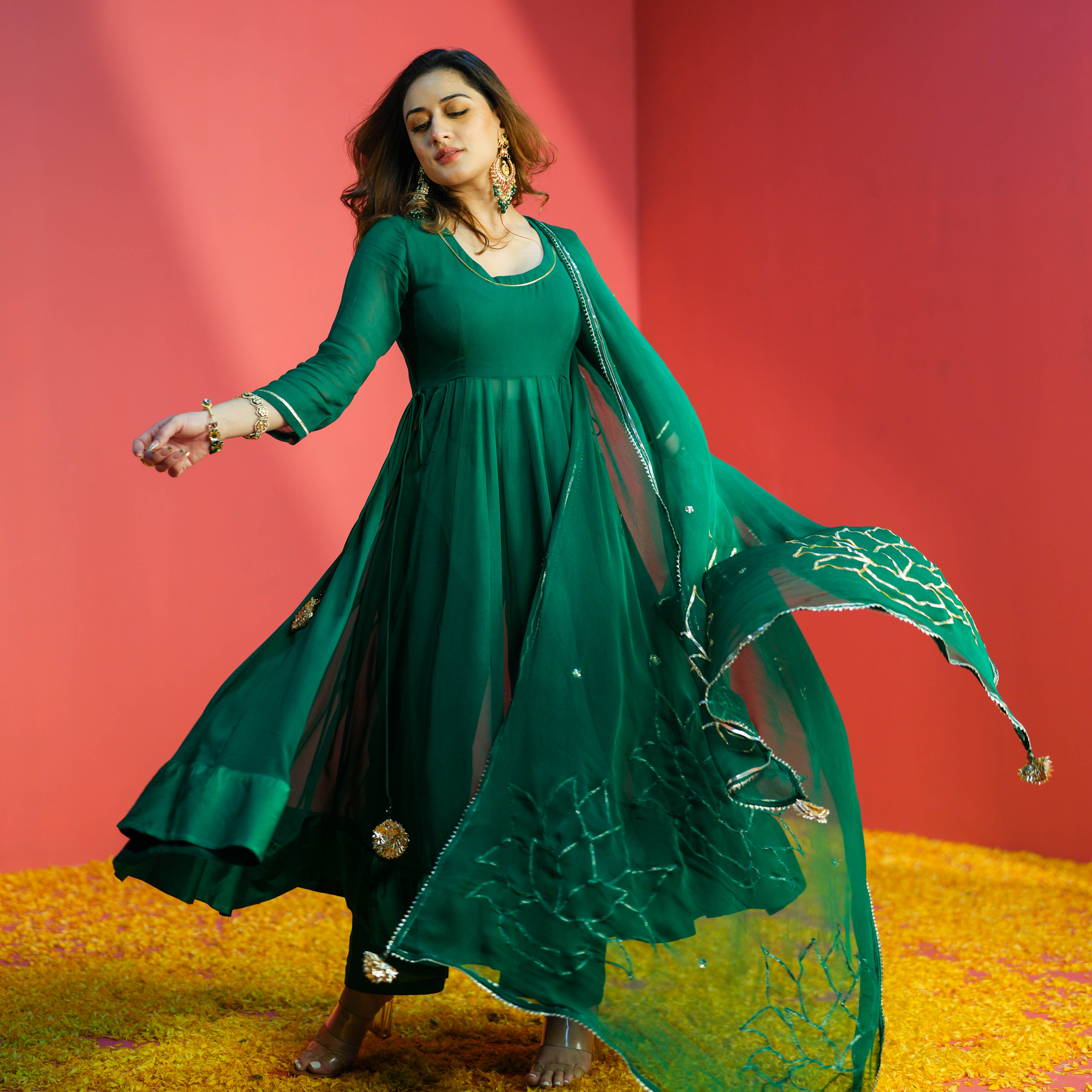 Buy Emerald Green Georgette Anarkali Suit Set Online- Bunaai Buy Emerald Green Georgette Anarkali Suit Set Online- Bunaai