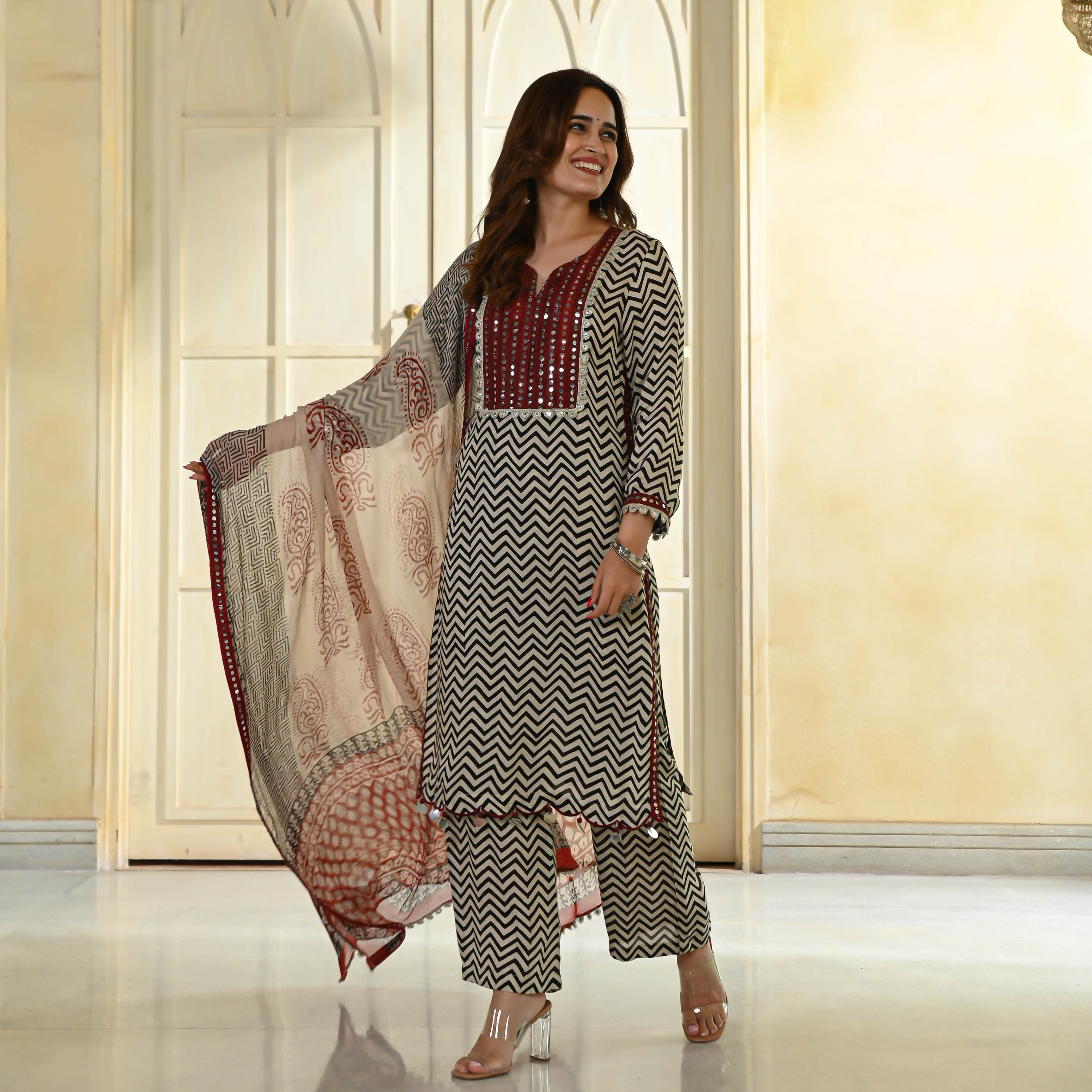 Stripes Natural Dye Designer Cotton Suit Set For Women Online