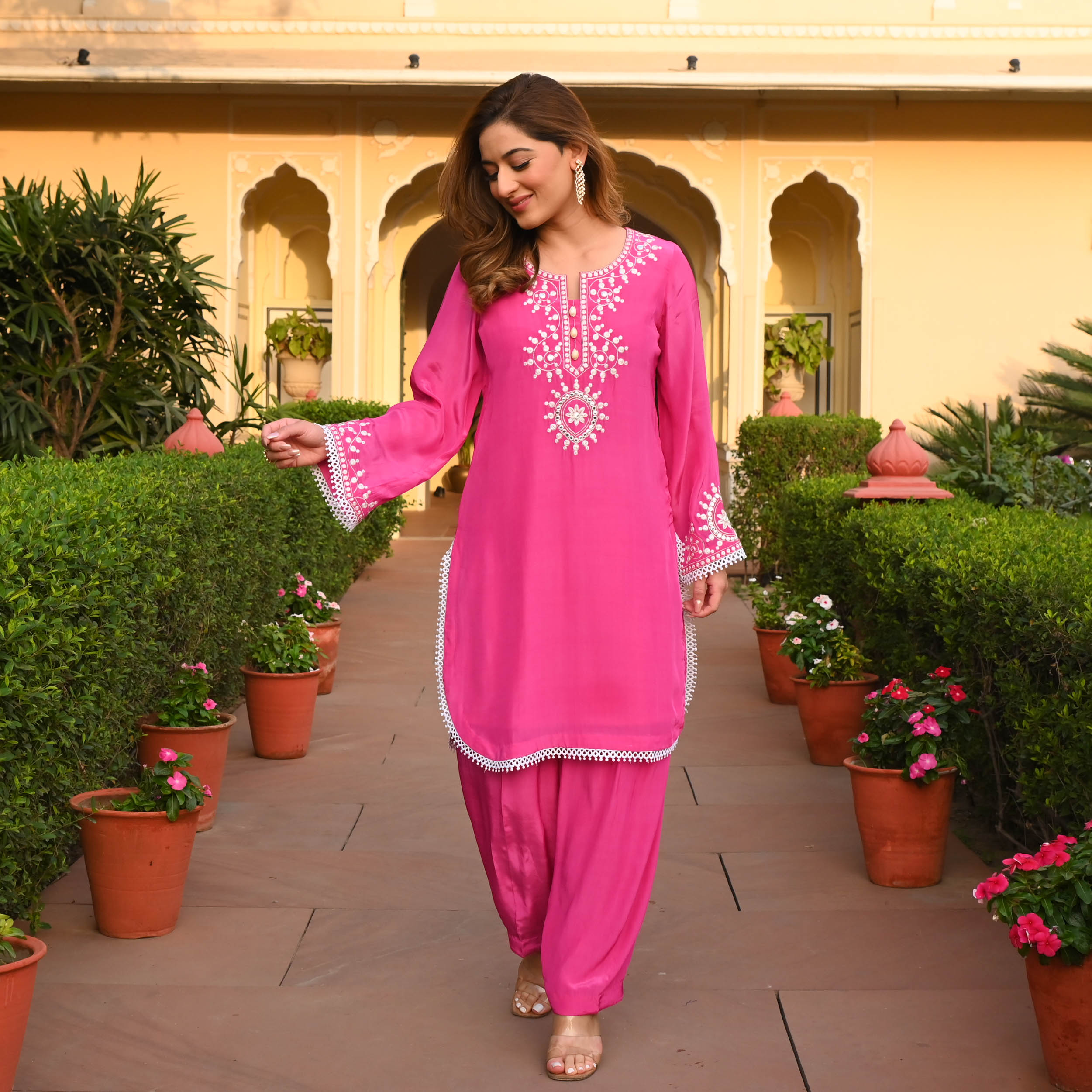 Bohemian Threads Pink Silk Crepe Kurta Set for Women Online