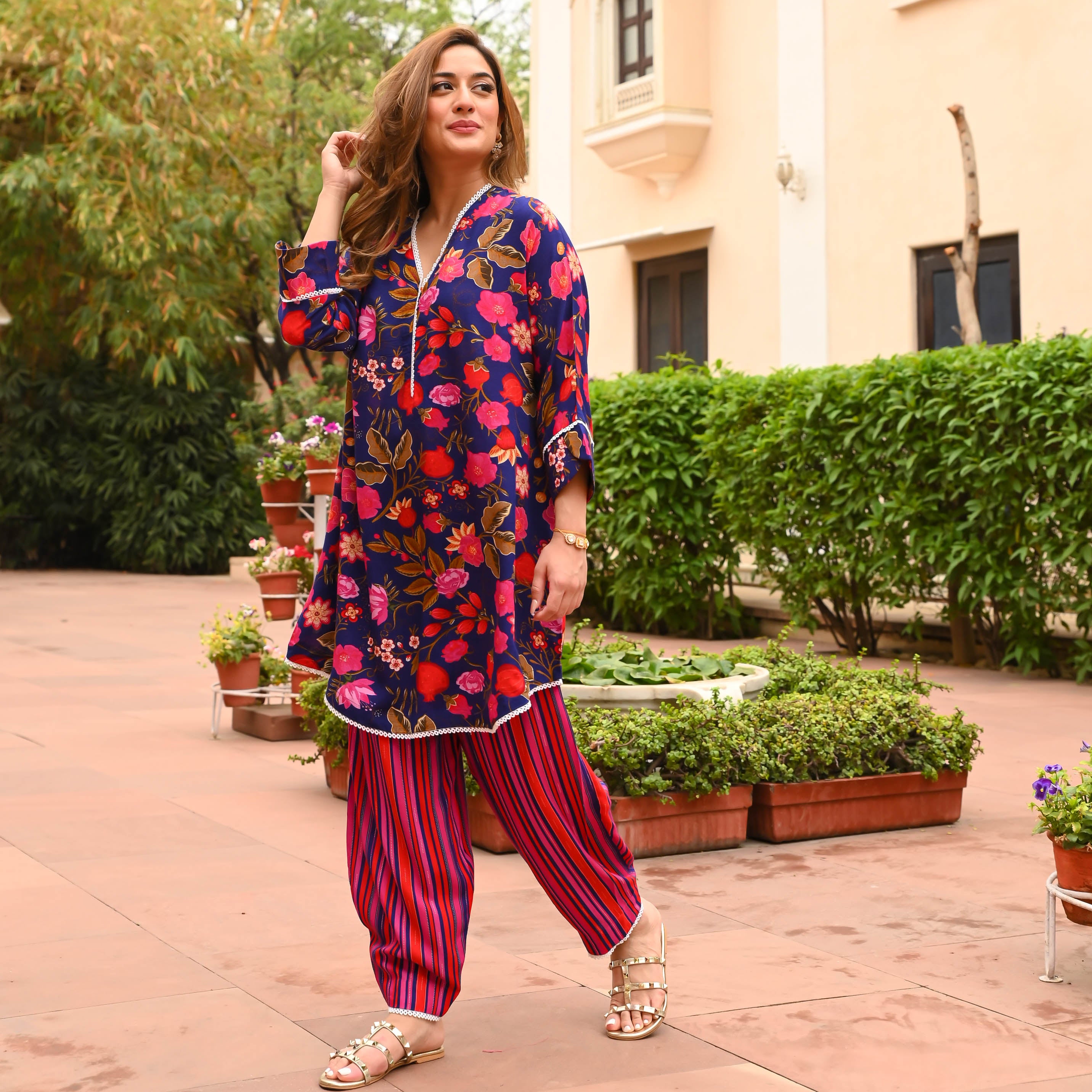 Petal Perfection Floral Pink Kurta Pant Set For Women Online 