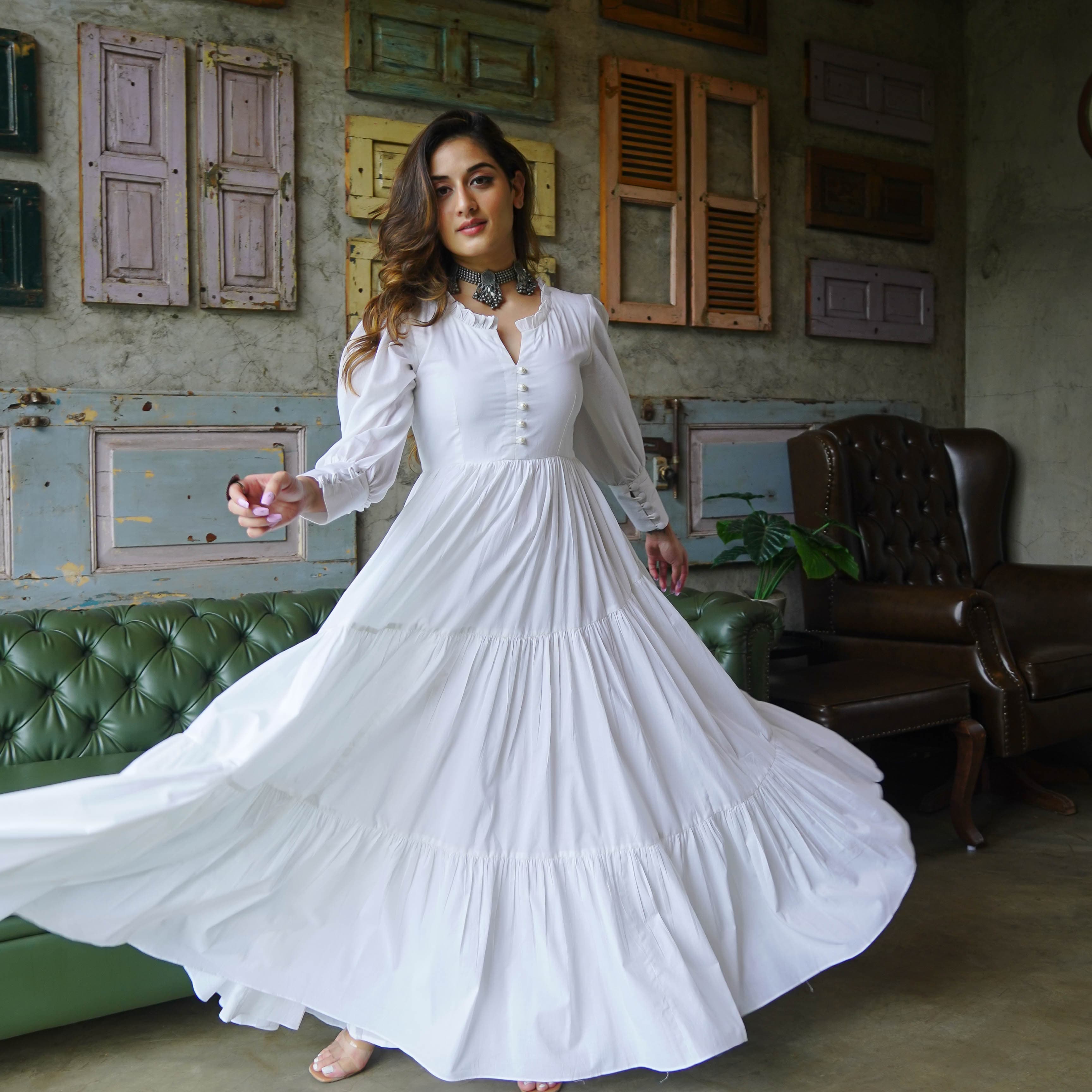 Buy Bunaai Women's Pure White Cotton Maxi Dress Online- Bunaai Buy Bunaai Women's Pure White Cotton Maxi Dress Online- Bunaai